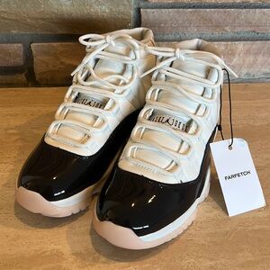Women's Air jordan 11 retro "Neapolitan"